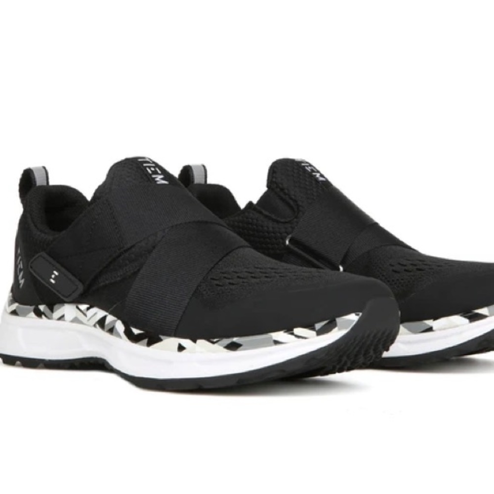 Brand new in the box TIEM slipstream spin shoes